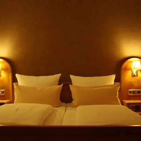 Gasthof Neun Linden Hotel